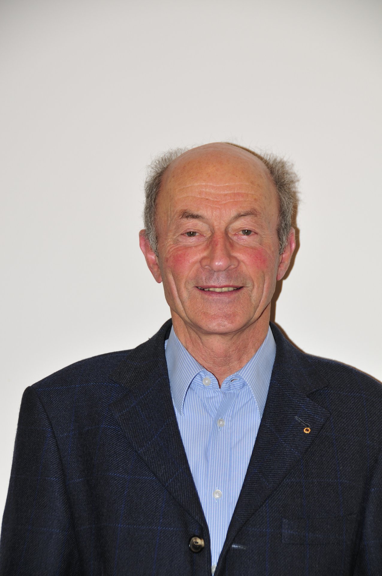  Peter Brückner